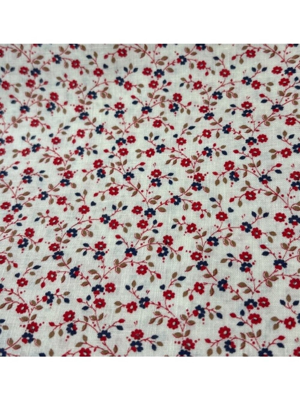 Peter Pan Fabrics Floral Cotton Fabric 1/2 yard x 44” Red Blue Brown on White